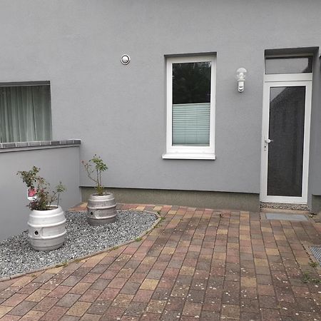 Erdgeschoss-Appartement Mit Seeblick Ahrensbok Bagian luar foto