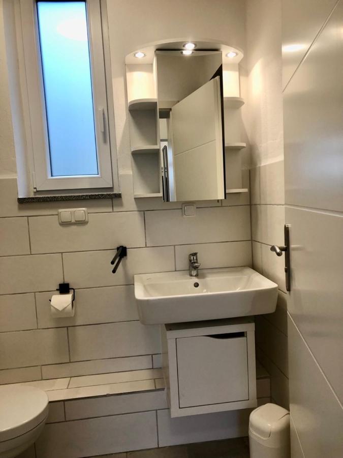 Erdgeschoss-Appartement Mit Seeblick Ahrensbok Bagian luar foto