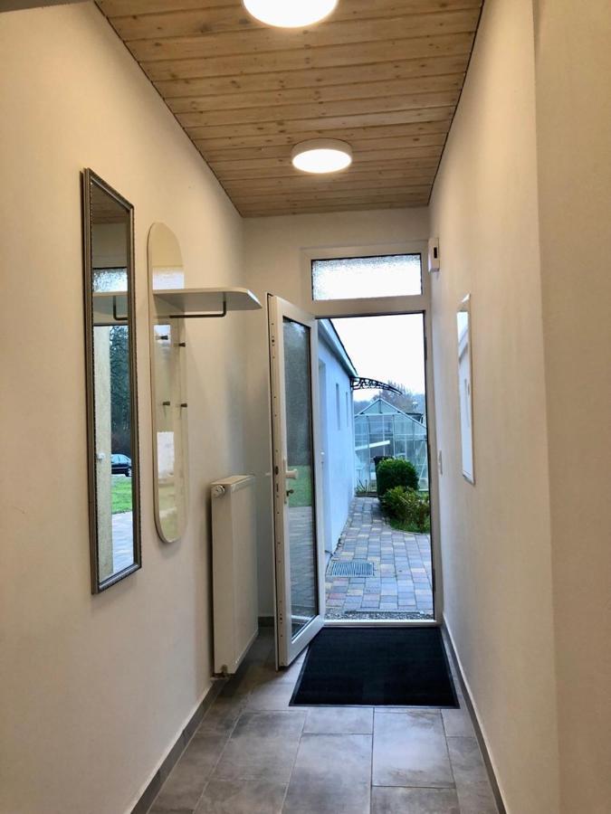 Erdgeschoss-Appartement Mit Seeblick Ahrensbok Bagian luar foto