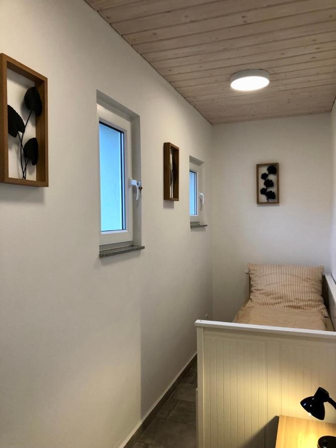 Erdgeschoss-Appartement Mit Seeblick Ahrensbok Bagian luar foto