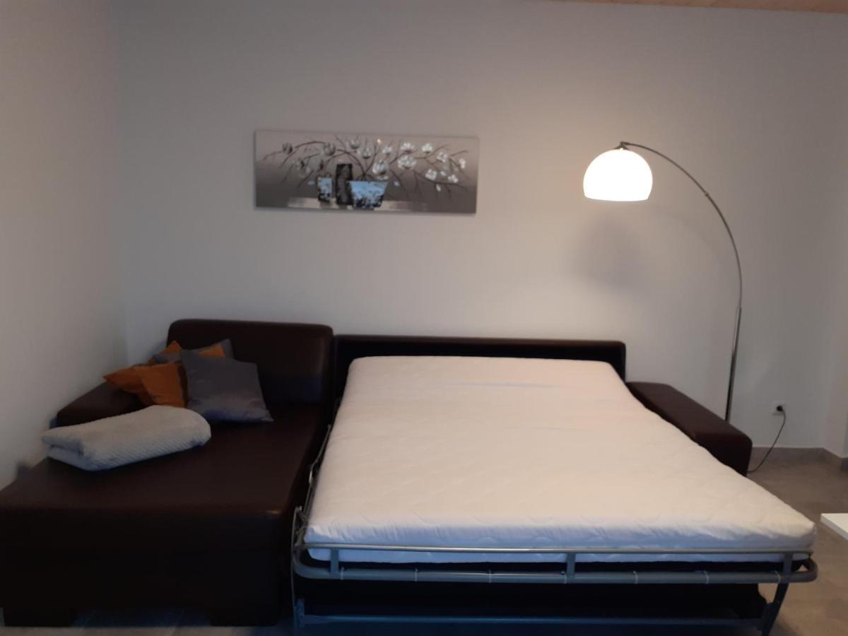 Erdgeschoss-Appartement Mit Seeblick Ahrensbok Bagian luar foto