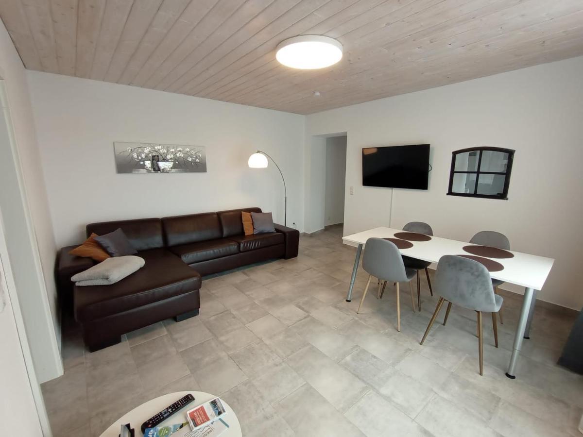 Erdgeschoss-Appartement Mit Seeblick Ahrensbok Bagian luar foto