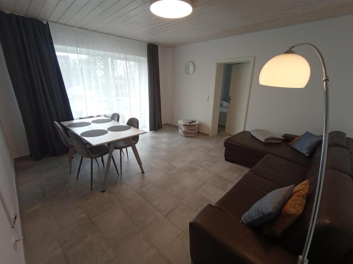 Erdgeschoss-Appartement Mit Seeblick Ahrensbok Bagian luar foto